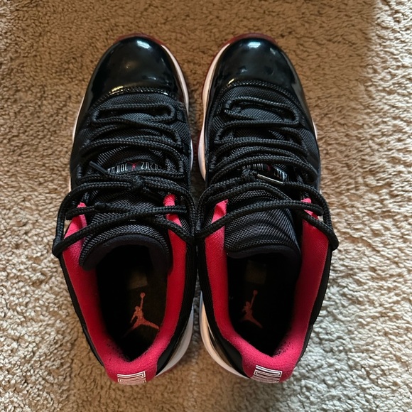 Jordan 11 low - Picture 4 of 6